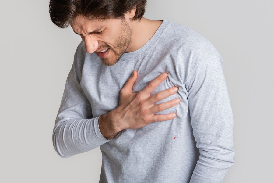 כאב חזה מלחץ נפשי